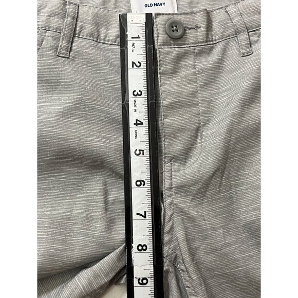 Old Navy Boys Gray Tech Chino Shorts Size 6 Activewear Summer - Picture 8 of 10